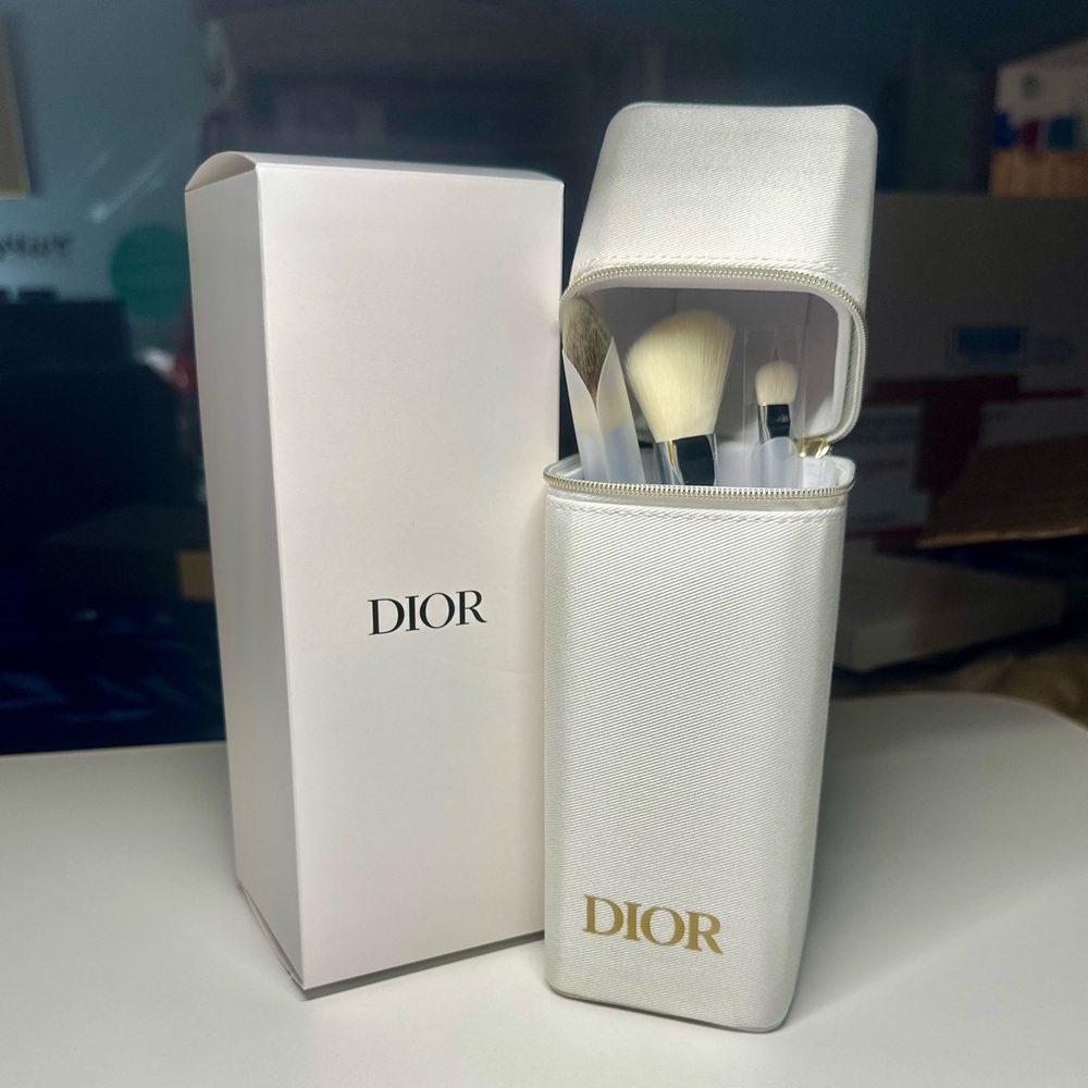 Dior Limited Edition 3 Piece Black and White Makeup Brush Set with Case NWB  GWP - Picture 10 of 15